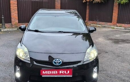 Toyota Prius, 2010 год, 1 245 000 рублей, 10 фотография