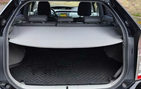 Toyota Prius, 2010 год, 1 245 000 рублей, 29 фотография