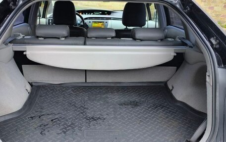 Toyota Prius, 2010 год, 1 245 000 рублей, 28 фотография