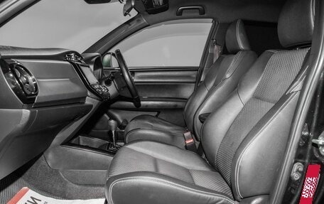 Toyota Corolla, 2015 год, 1 350 000 рублей, 6 фотография