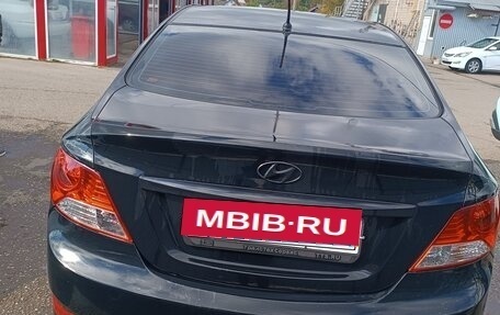 Hyundai Solaris II рестайлинг, 2012 год, 810 000 рублей, 3 фотография