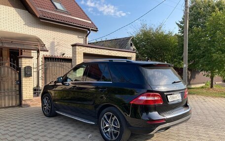 Mercedes-Benz M-Класс, 2013 год, 3 000 000 рублей, 3 фотография