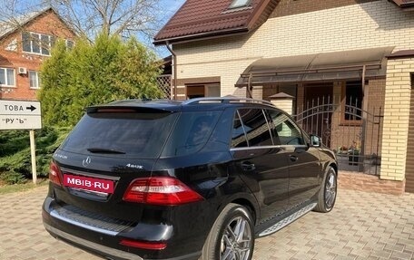 Mercedes-Benz M-Класс, 2013 год, 3 000 000 рублей, 2 фотография