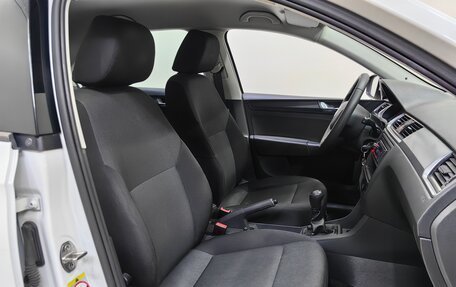 Skoda Rapid I, 2017 год, 999 000 рублей, 7 фотография