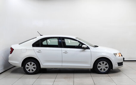 Skoda Rapid I, 2017 год, 999 000 рублей, 5 фотография