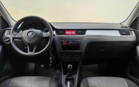 Skoda Rapid I, 2017 год, 999 000 рублей, 12 фотография