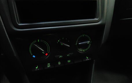 Skoda Rapid I, 2017 год, 999 000 рублей, 15 фотография