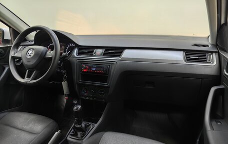 Skoda Rapid I, 2017 год, 999 000 рублей, 13 фотография