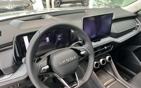 Skoda Kodiaq, 2025 год, 5 450 000 рублей, 15 фотография