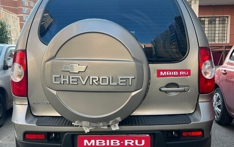 Chevrolet Niva I рестайлинг, 2012 год, 550 000 рублей, 5 фотография