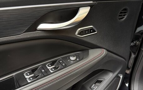 Geely Tugella FY11, 2022 год, 2 700 000 рублей, 10 фотография