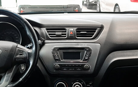 KIA Rio III рестайлинг, 2013 год, 650 000 рублей, 15 фотография