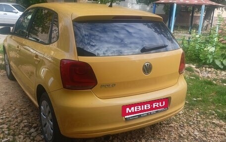 Volkswagen Polo VI (EU Market), 2011 год, 585 000 рублей, 8 фотография