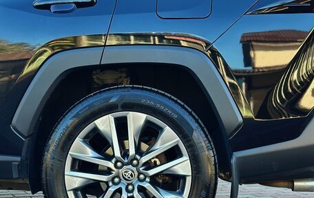 Toyota RAV4, 2020 год, 2 890 000 рублей, 3 фотография