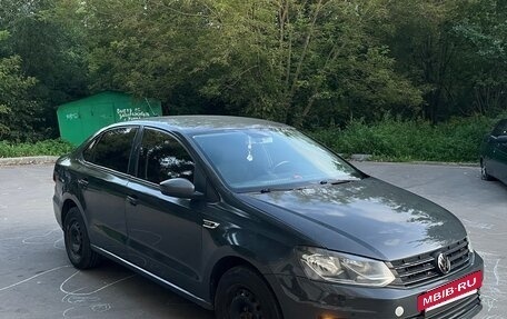 Volkswagen Polo VI (EU Market), 2018 год, 735 000 рублей, 3 фотография