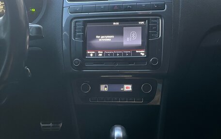 Volkswagen Polo VI (EU Market), 2018 год, 735 000 рублей, 11 фотография