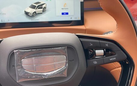 Geely Atlas, 2025 год, 2 990 000 рублей, 16 фотография