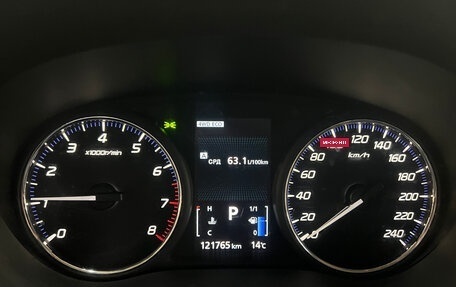 Mitsubishi Outlander III рестайлинг 3, 2017 год, 1 690 000 рублей, 13 фотография
