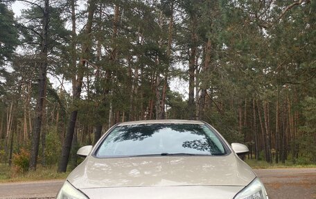 Opel Astra J, 2011 год, 850 000 рублей, 11 фотография
