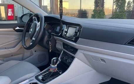 Volkswagen Jetta VII, 2019 год, 1 710 000 рублей, 10 фотография