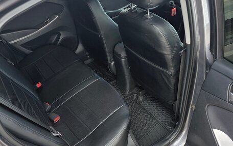 Hyundai Solaris II рестайлинг, 2015 год, 1 300 000 рублей, 10 фотография