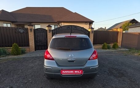 Nissan Tiida, 2011 год, 800 000 рублей, 2 фотография