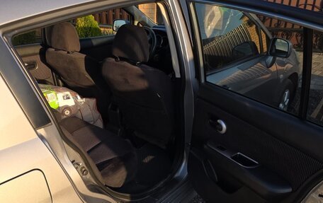 Nissan Tiida, 2011 год, 800 000 рублей, 7 фотография