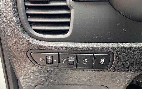 KIA Rio IV, 2019 год, 1 600 000 рублей, 7 фотография