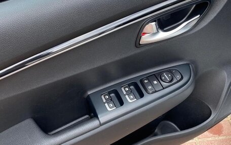 KIA Rio IV, 2019 год, 1 600 000 рублей, 9 фотография