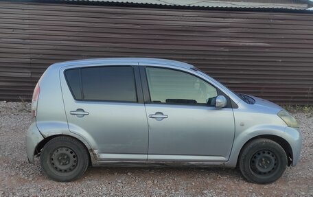 Toyota Passo III, 2004 год, 300 000 рублей, 4 фотография