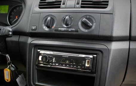 Skoda Fabia II, 2010 год, 509 000 рублей, 18 фотография