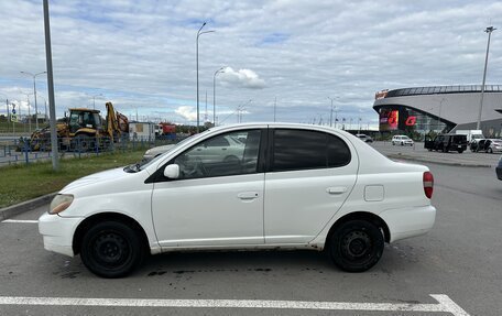 Toyota Platz, 2000 год, 285 000 рублей, 2 фотография
