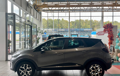 Renault Kaptur I рестайлинг, 2017 год, 1 200 000 рублей, 8 фотография