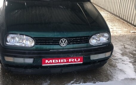 Volkswagen Golf III, 1992 год, 380 000 рублей, 1 фотография
