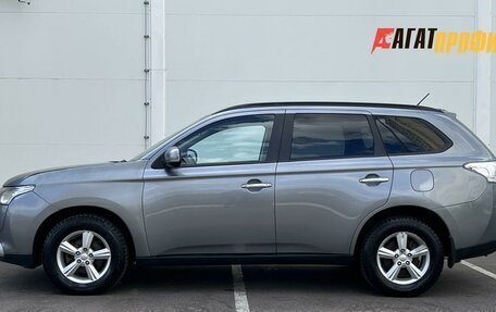 Mitsubishi Outlander III рестайлинг 3, 2012 год, 1 179 000 рублей, 2 фотография