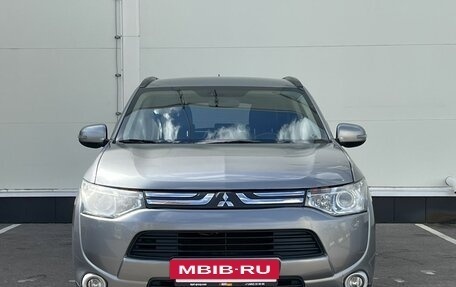 Mitsubishi Outlander III рестайлинг 3, 2012 год, 1 179 000 рублей, 8 фотография