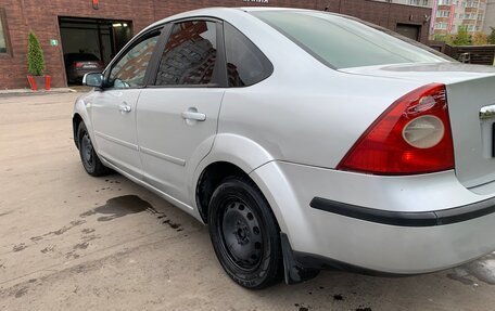 Ford Focus II рестайлинг, 2006 год, 310 000 рублей, 3 фотография