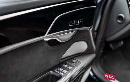 Audi A8, 2021 год, 10 498 000 рублей, 11 фотография