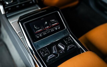 Audi A8, 2021 год, 10 498 000 рублей, 14 фотография