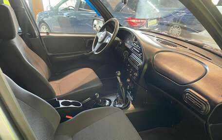 Chevrolet Niva I рестайлинг, 2012 год, 529 900 рублей, 8 фотография