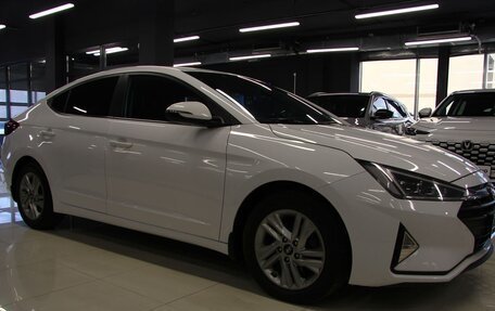 Hyundai Elantra VI рестайлинг, 2020 год, 1 359 000 рублей, 3 фотография