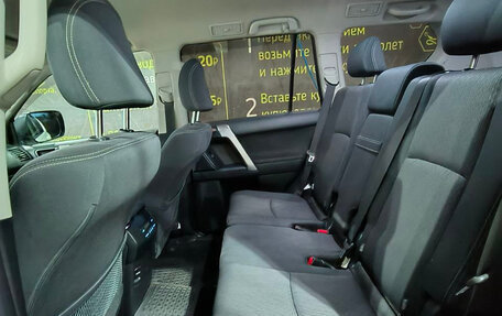 Toyota Land Cruiser Prado 150 рестайлинг 2, 2018 год, 4 550 000 рублей, 2 фотография