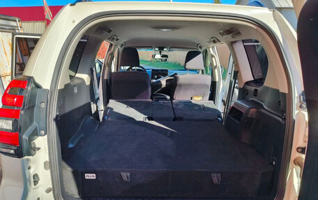 Toyota Land Cruiser Prado 150 рестайлинг 2, 2018 год, 4 550 000 рублей, 18 фотография