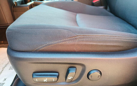 Toyota Land Cruiser Prado 150 рестайлинг 2, 2018 год, 4 550 000 рублей, 22 фотография