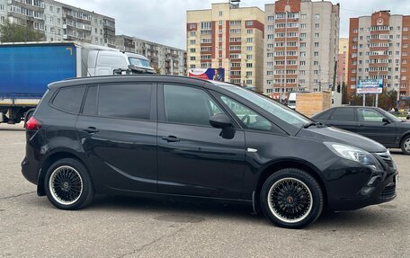 Opel Zafira C рестайлинг, 2014 год, 990 000 рублей, 4 фотография