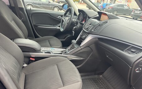 Opel Zafira C рестайлинг, 2014 год, 990 000 рублей, 13 фотография