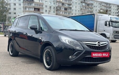 Opel Zafira C рестайлинг, 2014 год, 990 000 рублей, 3 фотография