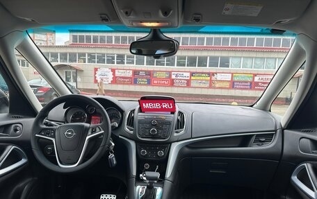 Opel Zafira C рестайлинг, 2014 год, 990 000 рублей, 18 фотография