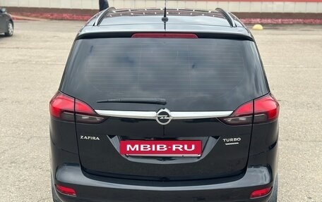 Opel Zafira C рестайлинг, 2014 год, 990 000 рублей, 10 фотография