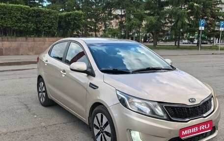 KIA Rio III рестайлинг, 2012 год, 700 000 рублей, 1 фотография